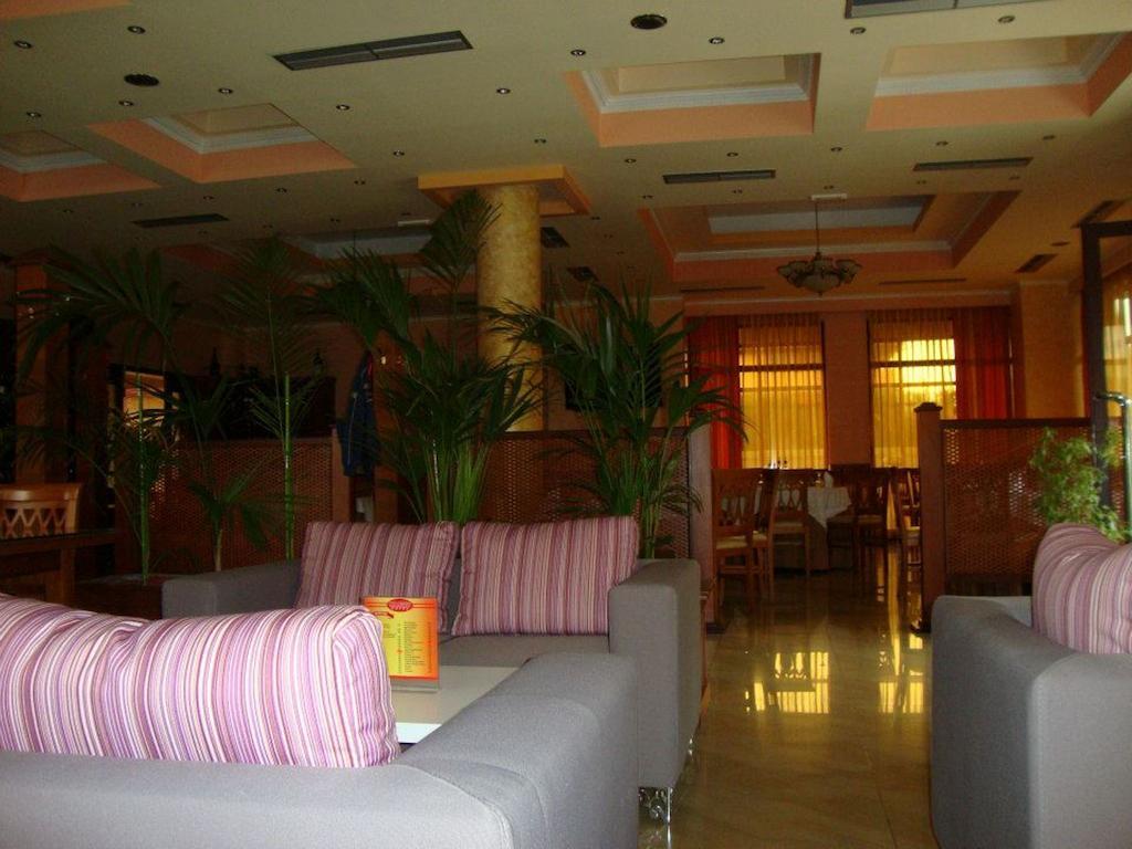 Hotel Colombo إلباسان المظهر الخارجي الصورة