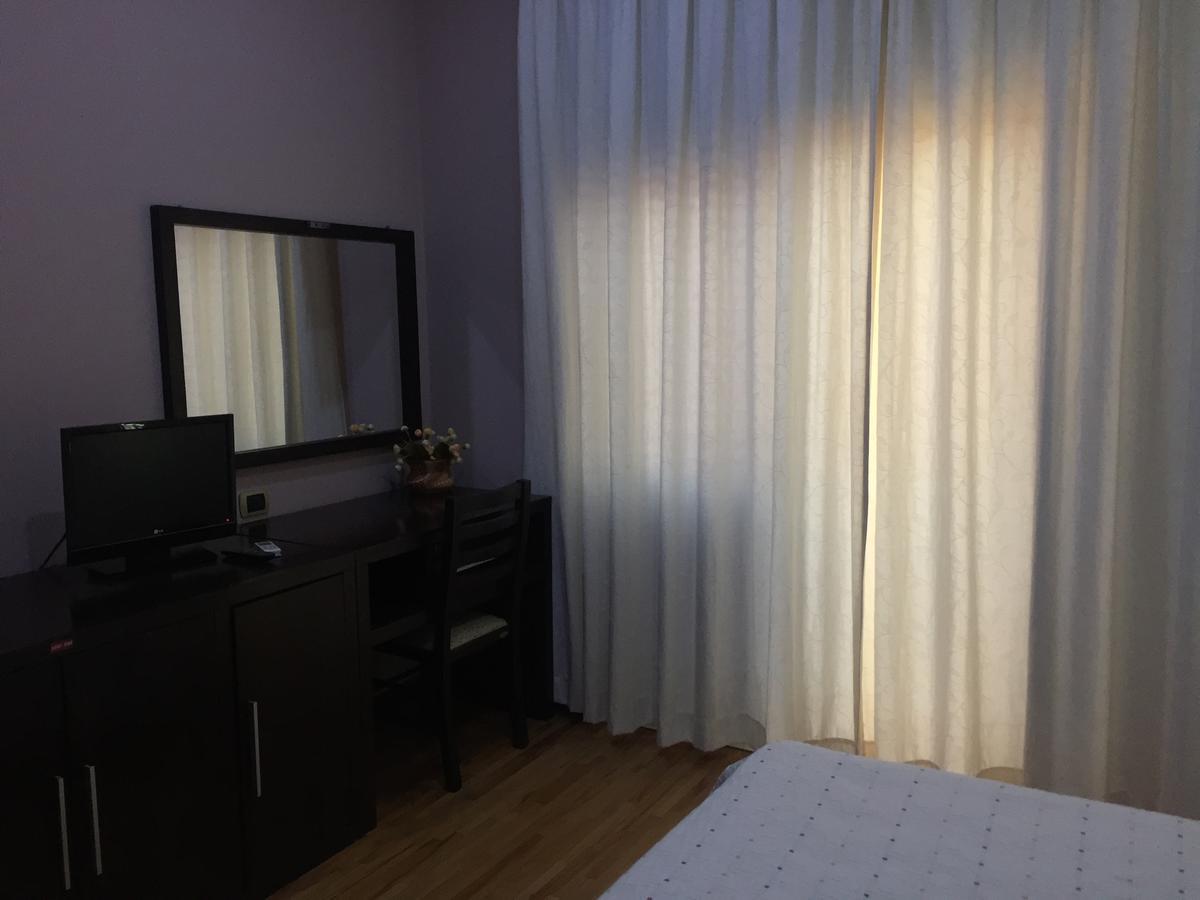 Hotel Colombo إلباسان المظهر الخارجي الصورة