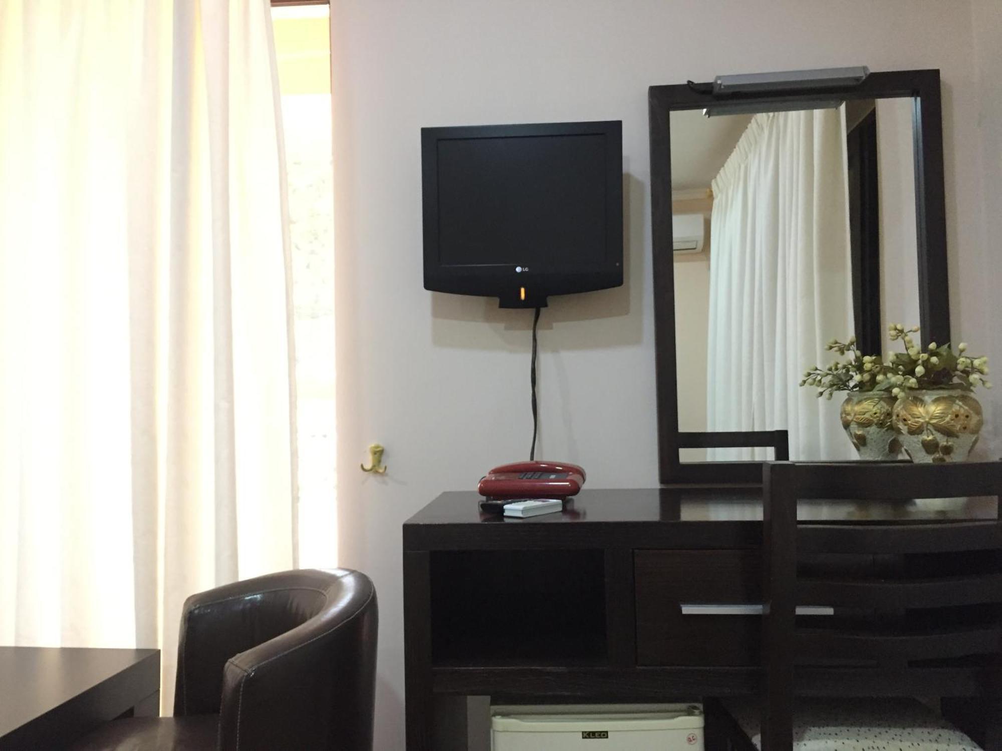 Hotel Colombo إلباسان المظهر الخارجي الصورة